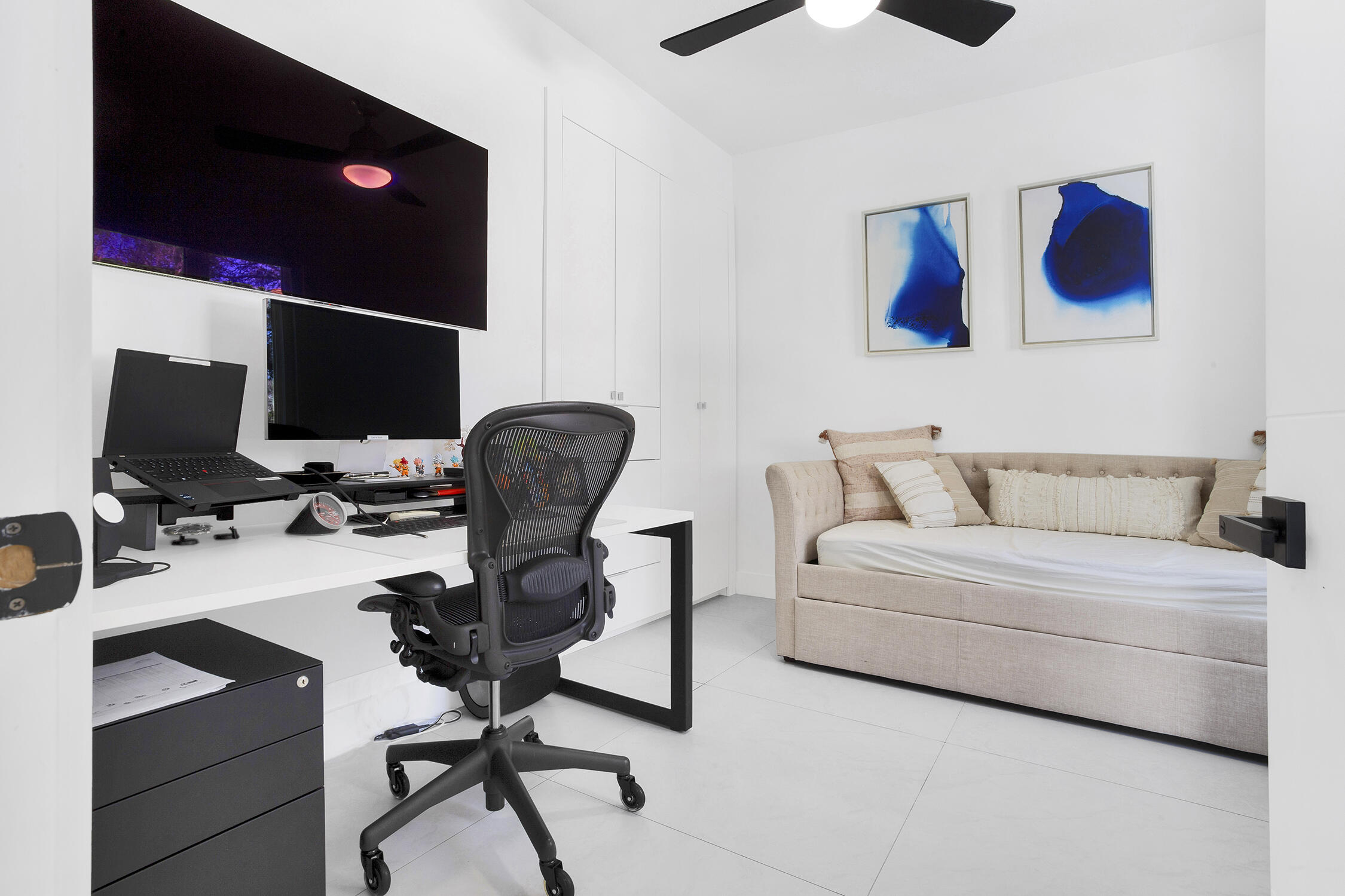 PEMBROKE FALLS - PHASE 1 - Residential Lease