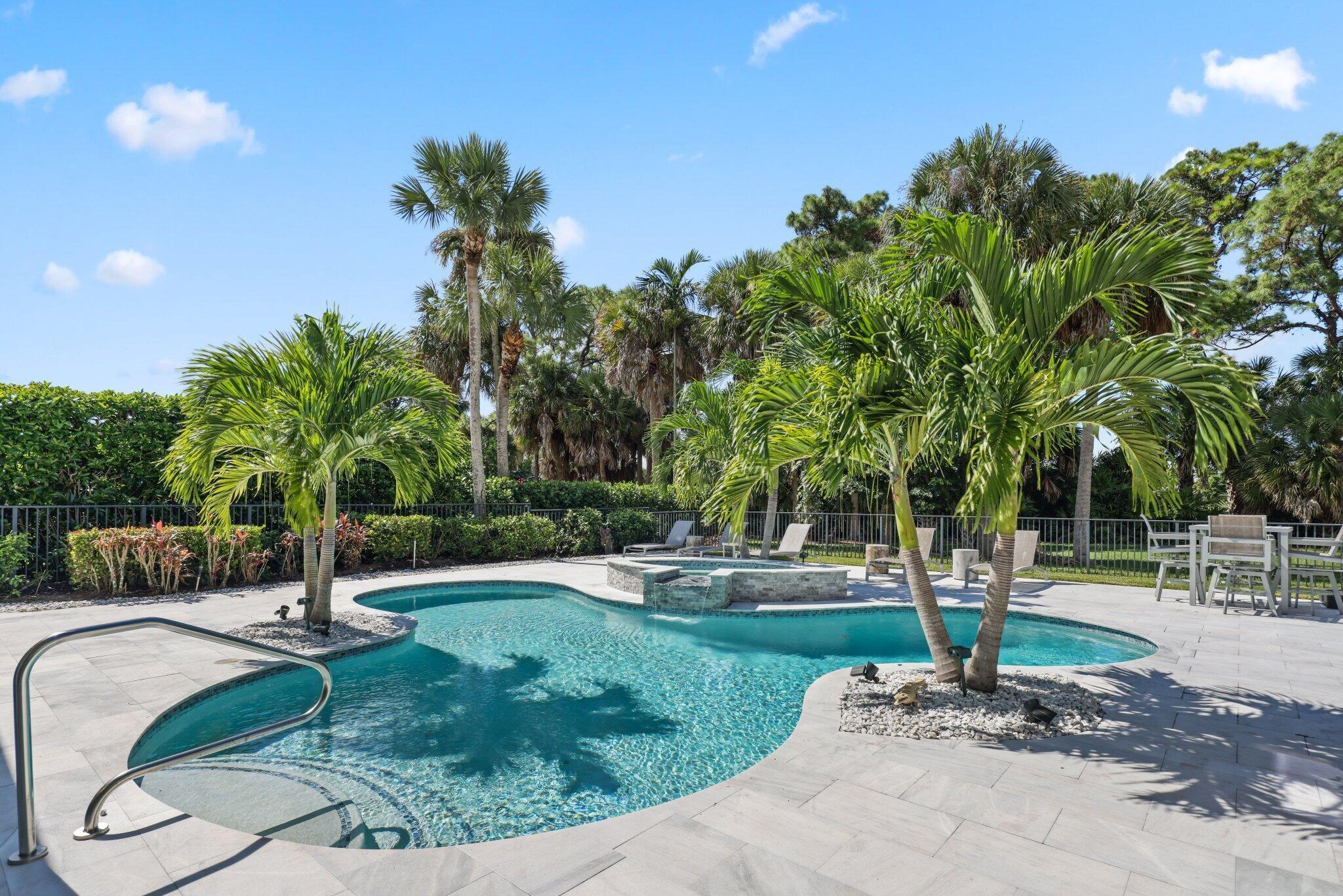 View photos, virtual tours, details... 8195 Lakeview Drive