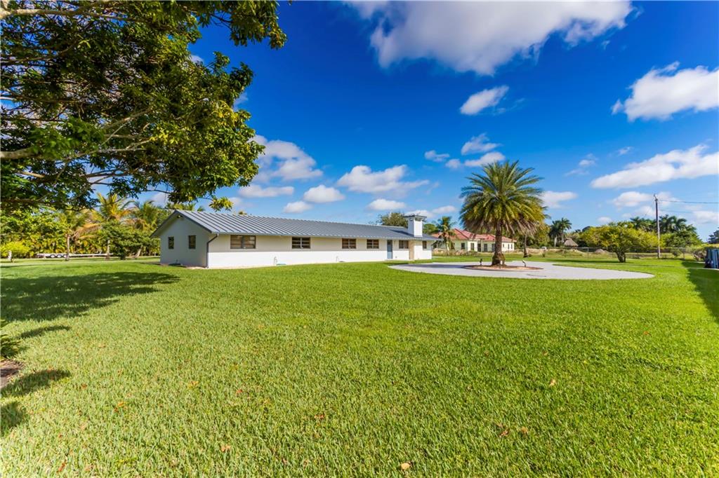 Fla Fruit Lands Co Sub 1 - Residential Lease