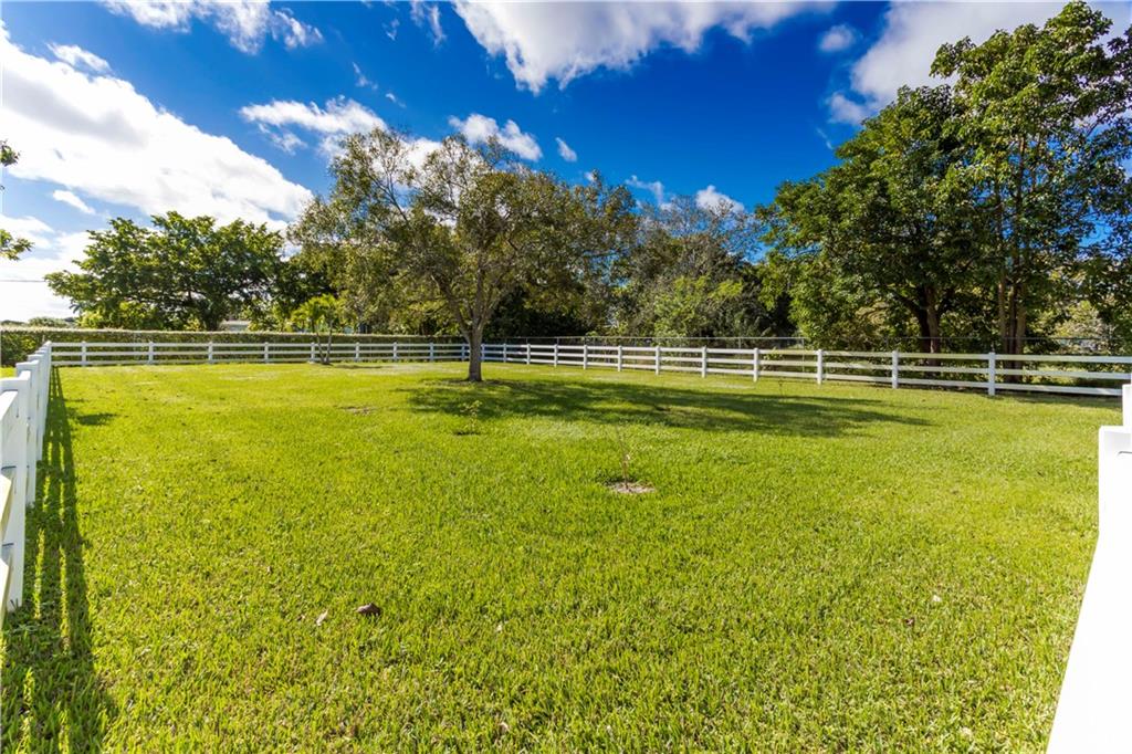 Fla Fruit Lands Co Sub 1 - Residential Lease