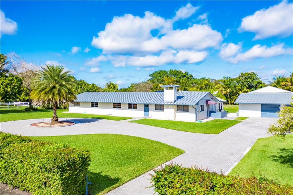 Fla Fruit Lands Co Sub 1 - Residential Lease