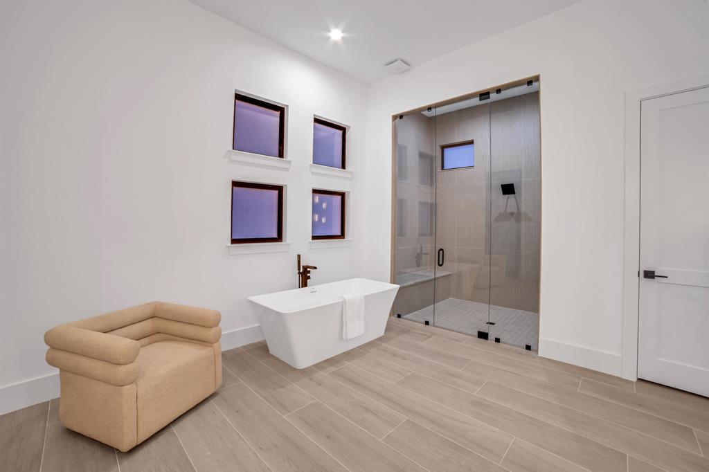 Tequesta Country Club - Residential