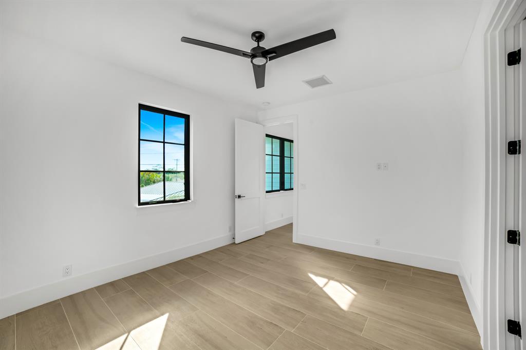 Tequesta Country Club - Residential