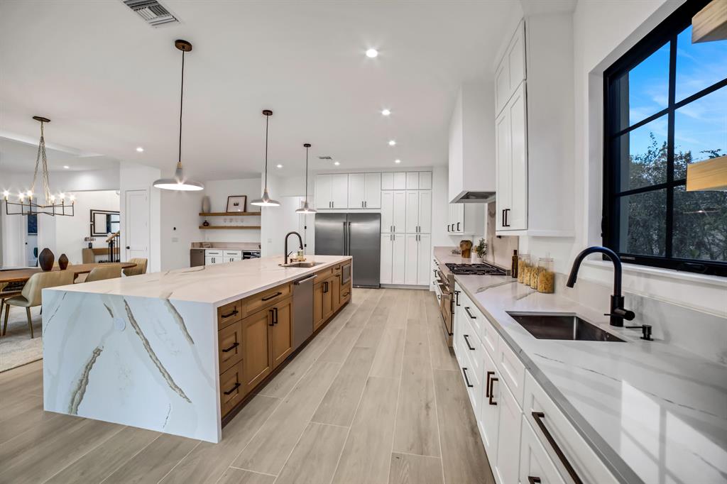 Tequesta Country Club - Residential