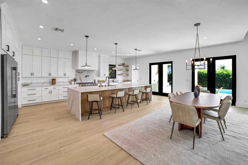 Tequesta Country Club - Residential