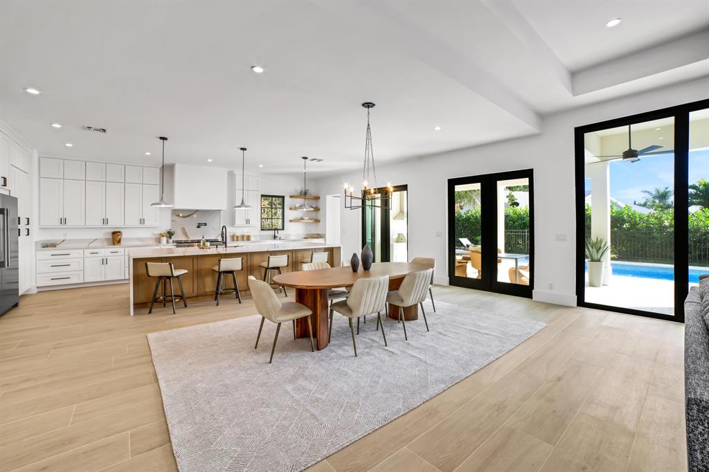 Tequesta Country Club - Residential