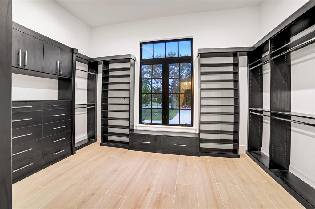 Tequesta Country Club - Residential