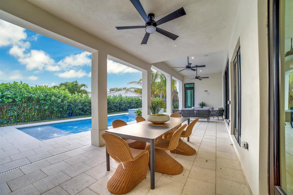 Tequesta Country Club - Residential
