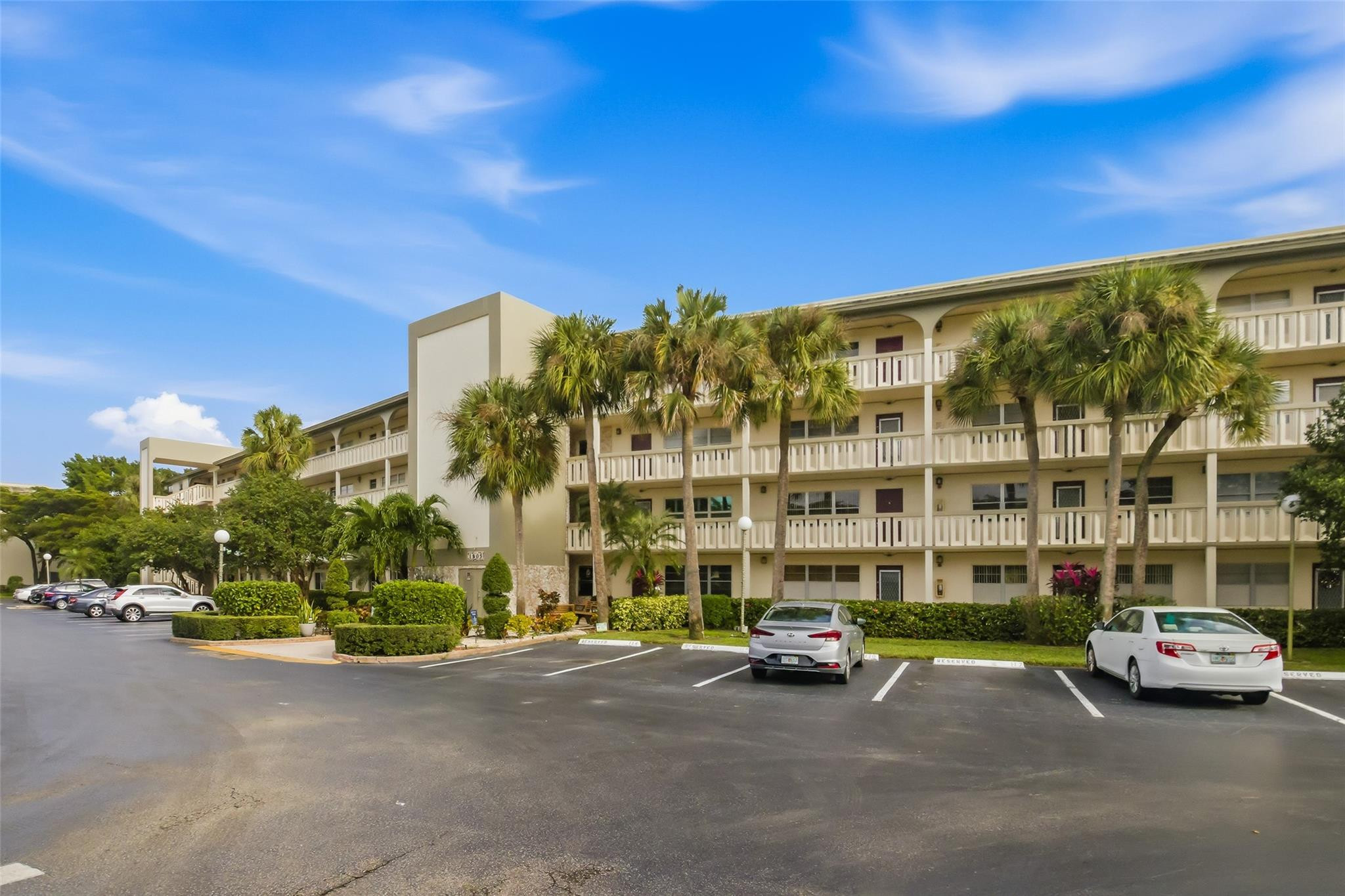 1805 Eleuthera Point J2