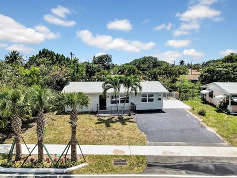 Single Family Residence in Pompano Beach FL 1620 33rd Street.jpg