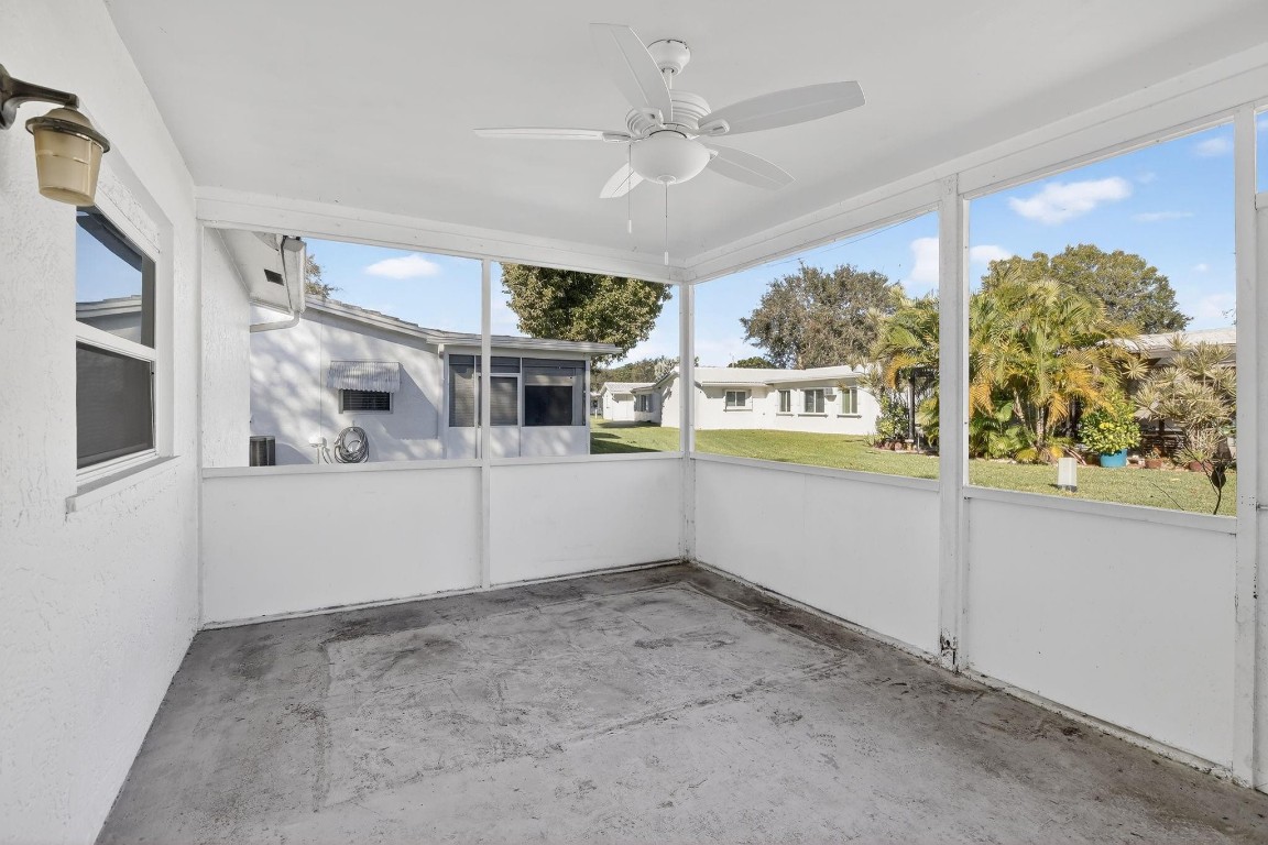 Lauderdale West 3 Sec 83- - Residential