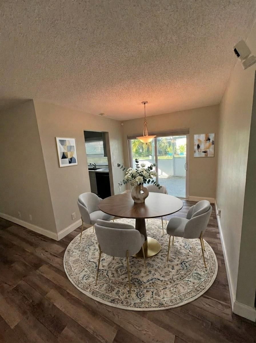 Lauderdale West 3 Sec 83- - Residential