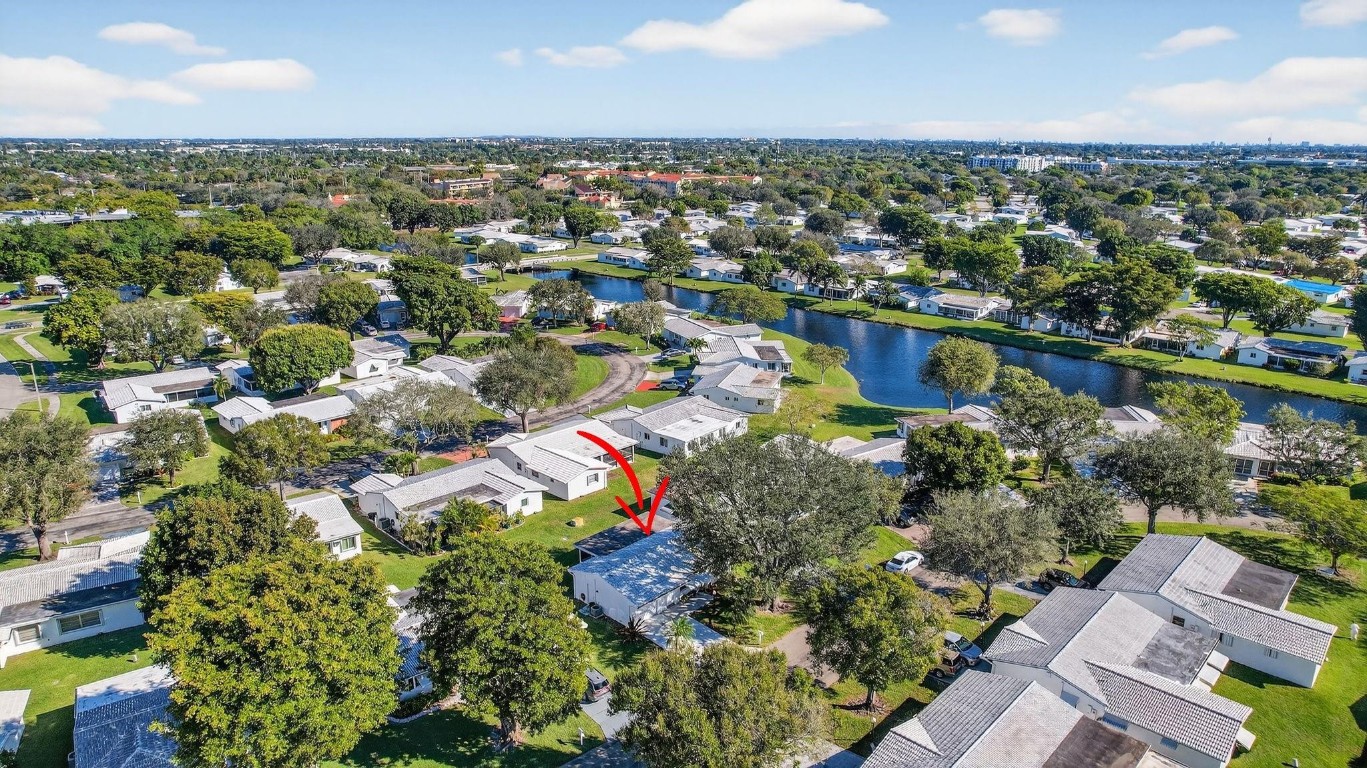 Lauderdale West 3 Sec 83- - Residential