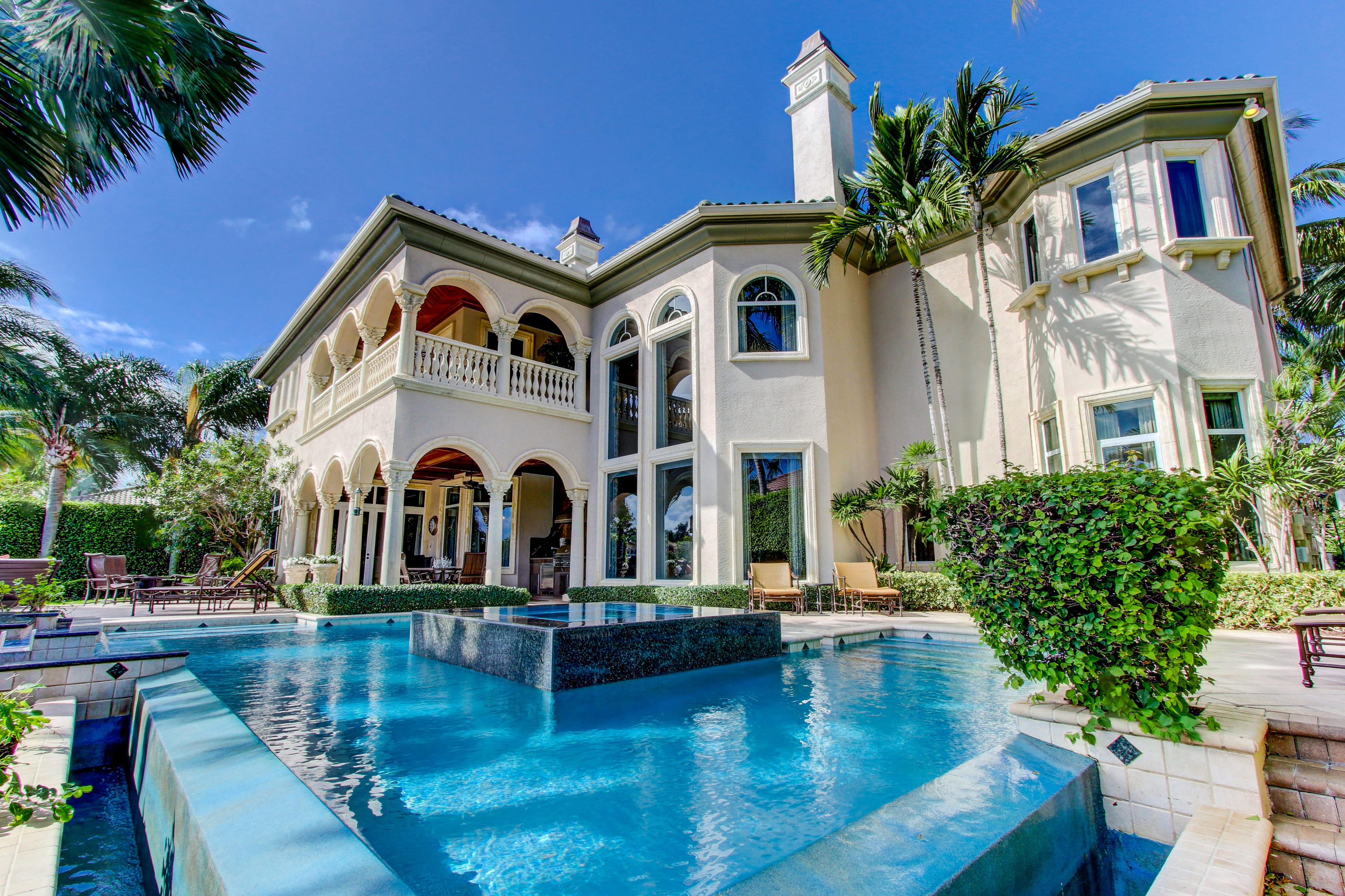 HARBOUR ISLES - Residential