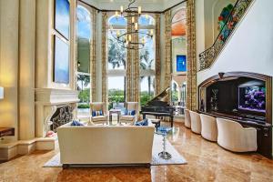 HARBOUR ISLES - Residential