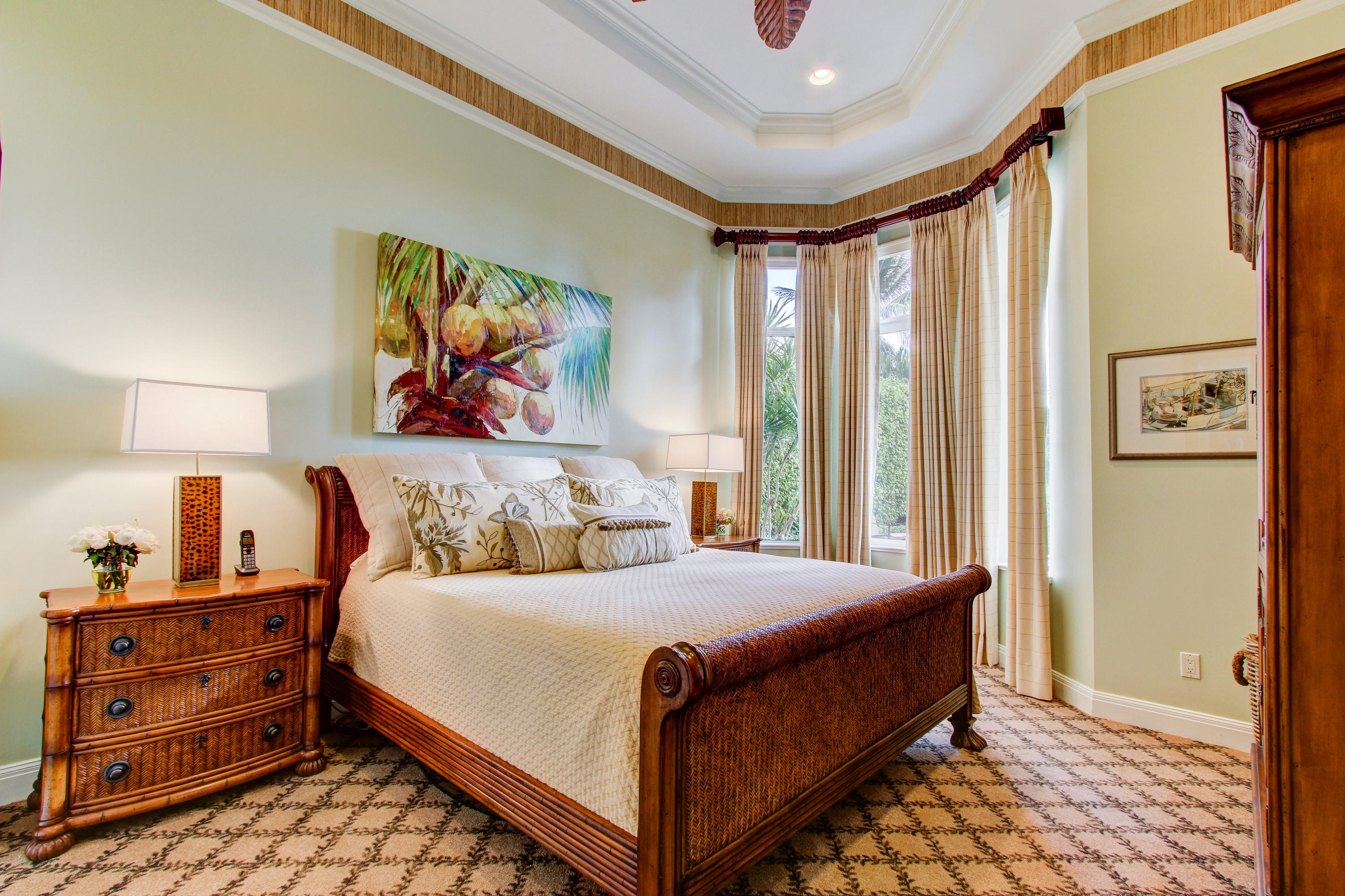 HARBOUR ISLES - Residential