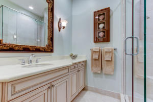 HARBOUR ISLES - Residential