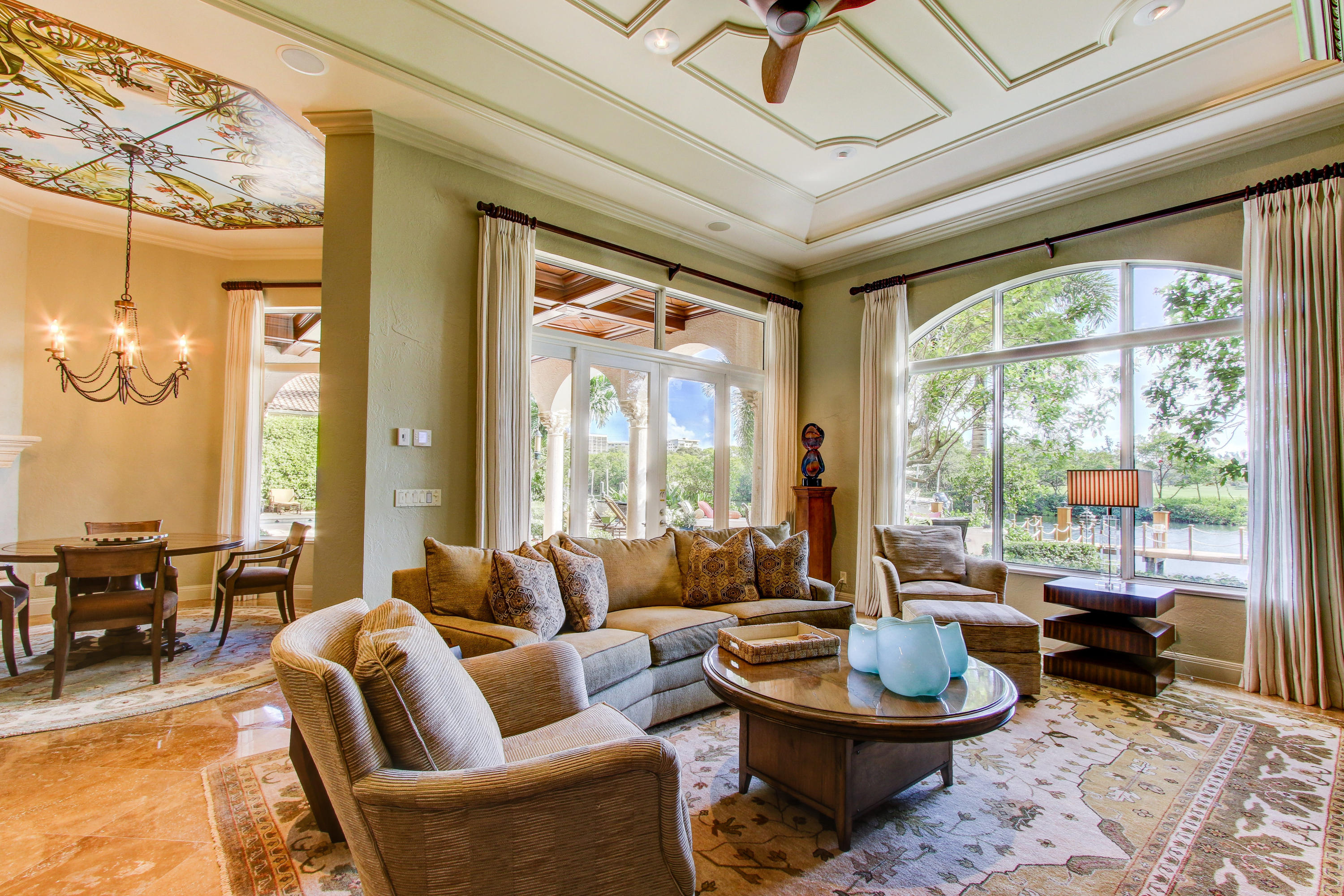 HARBOUR ISLES - Residential