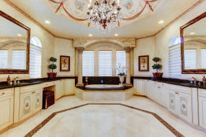 HARBOUR ISLES - Residential