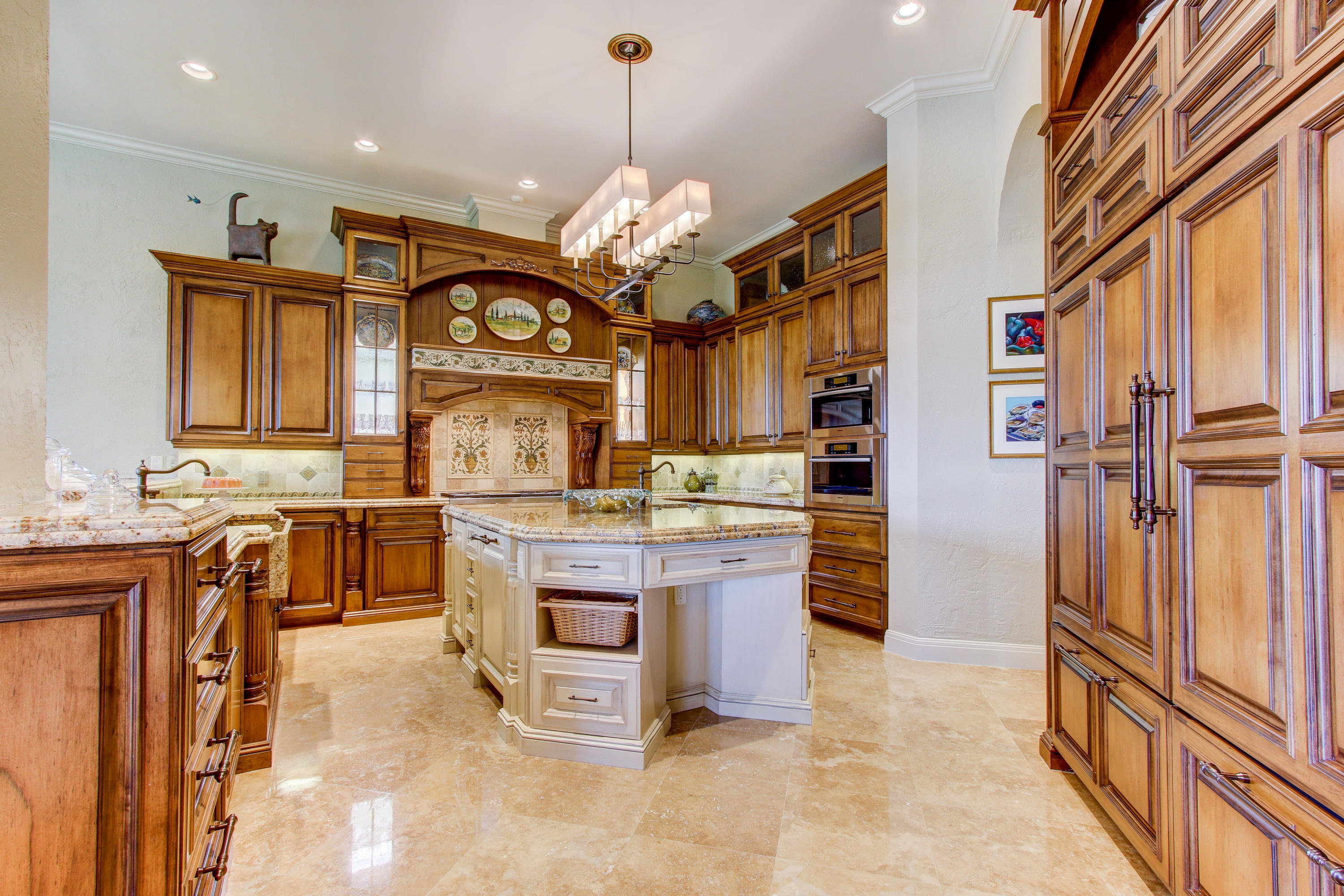 HARBOUR ISLES - Residential