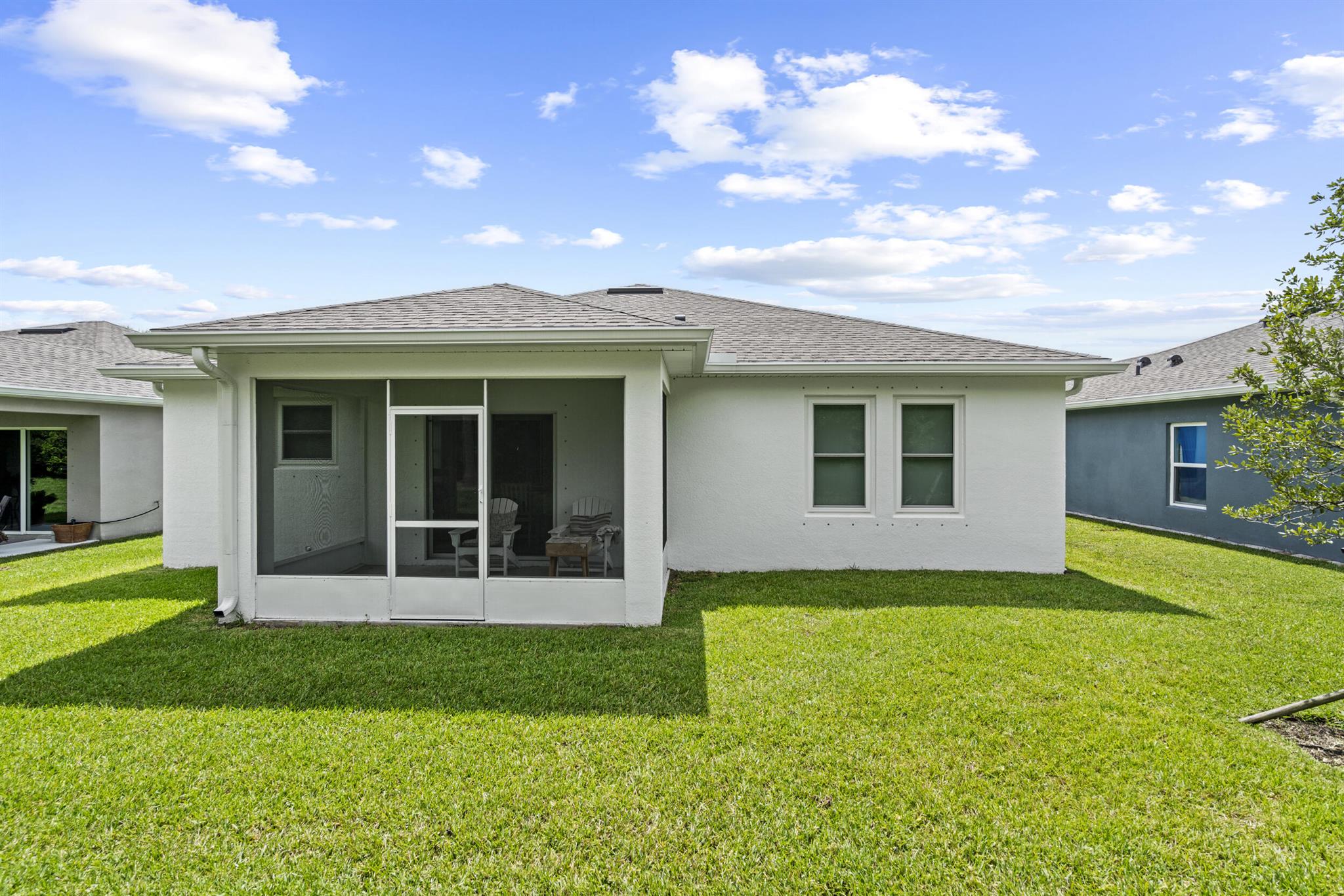 Fort Pierce, Florida 34981, United States, 3 Bedrooms Bedrooms, ,2 BathroomsBathrooms,Residential,Pending,209616