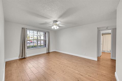 Tiny photo for 428 NW 70th Avenue #140, Plantation, FL 33317 (MLS # F10552669)