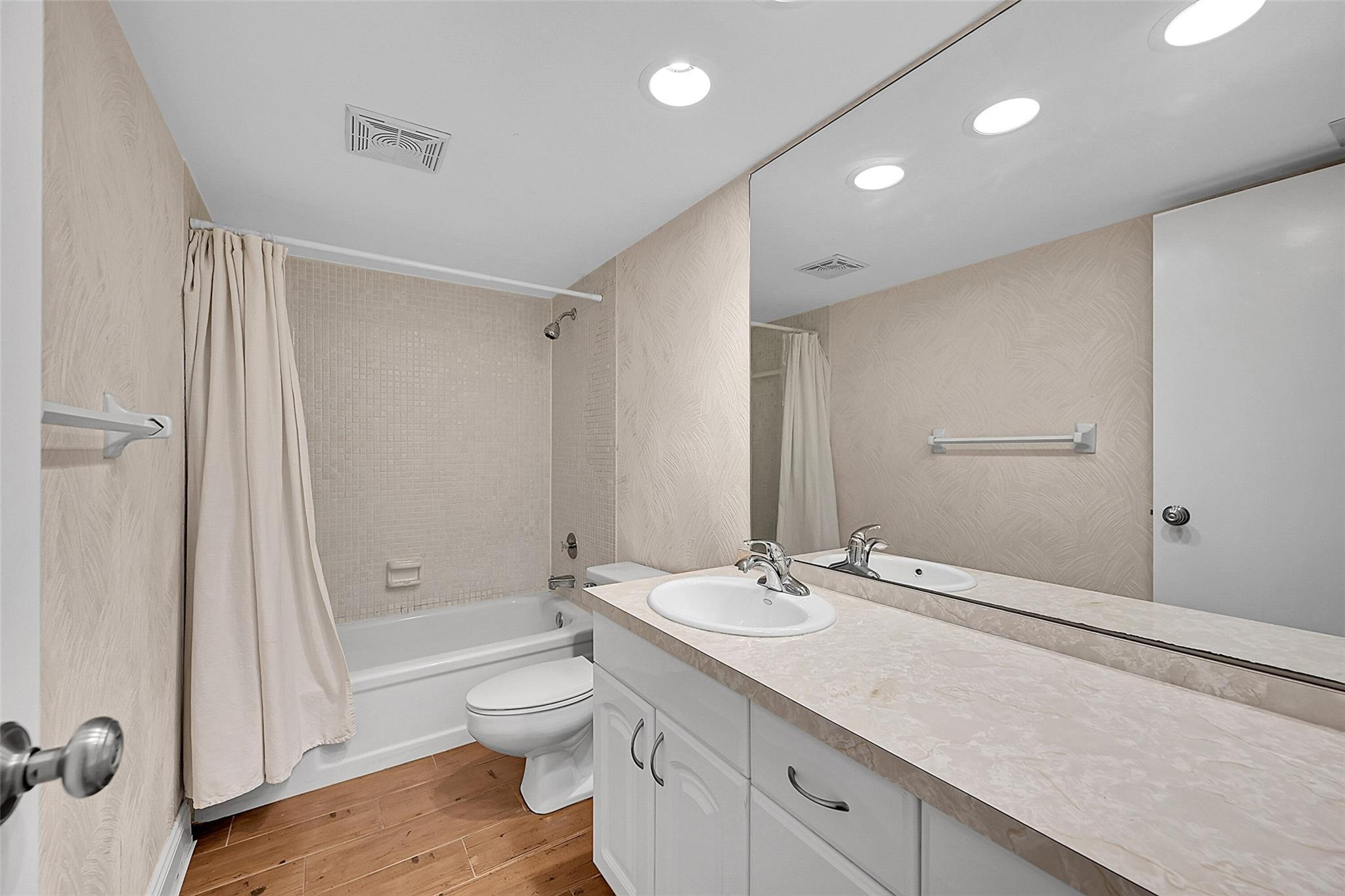 French Quarter - Residential