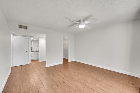 Tiny photo for 428 NW 70th Avenue #140, Plantation, FL 33317 (MLS # F10552669)