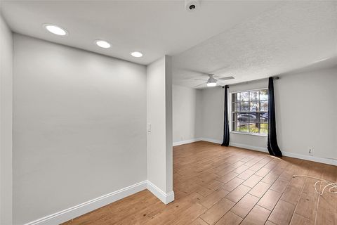 Tiny photo for 428 NW 70th Avenue #140, Plantation, FL 33317 (MLS # F10552669)