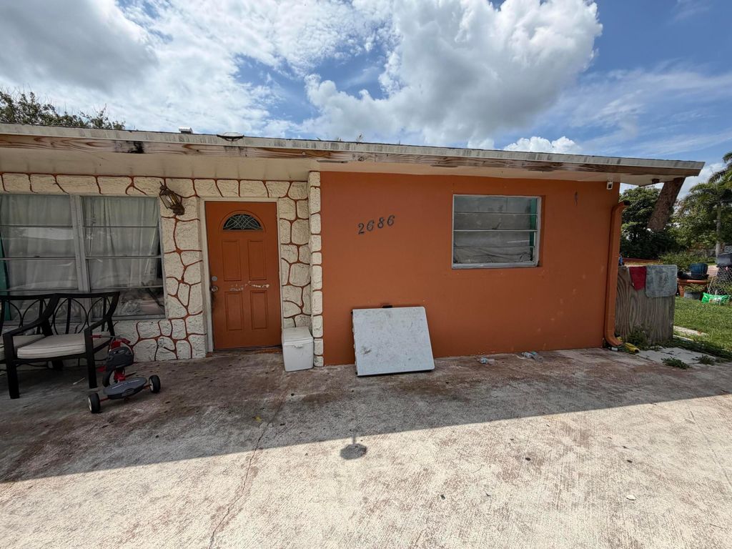 Photo of 2696 SE Bonita Street, Stuart, FL 34997 (MLS # B26030753)