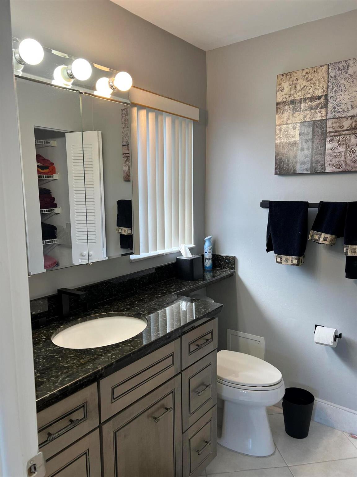 VILLAGES OF ORIOLE - Residential