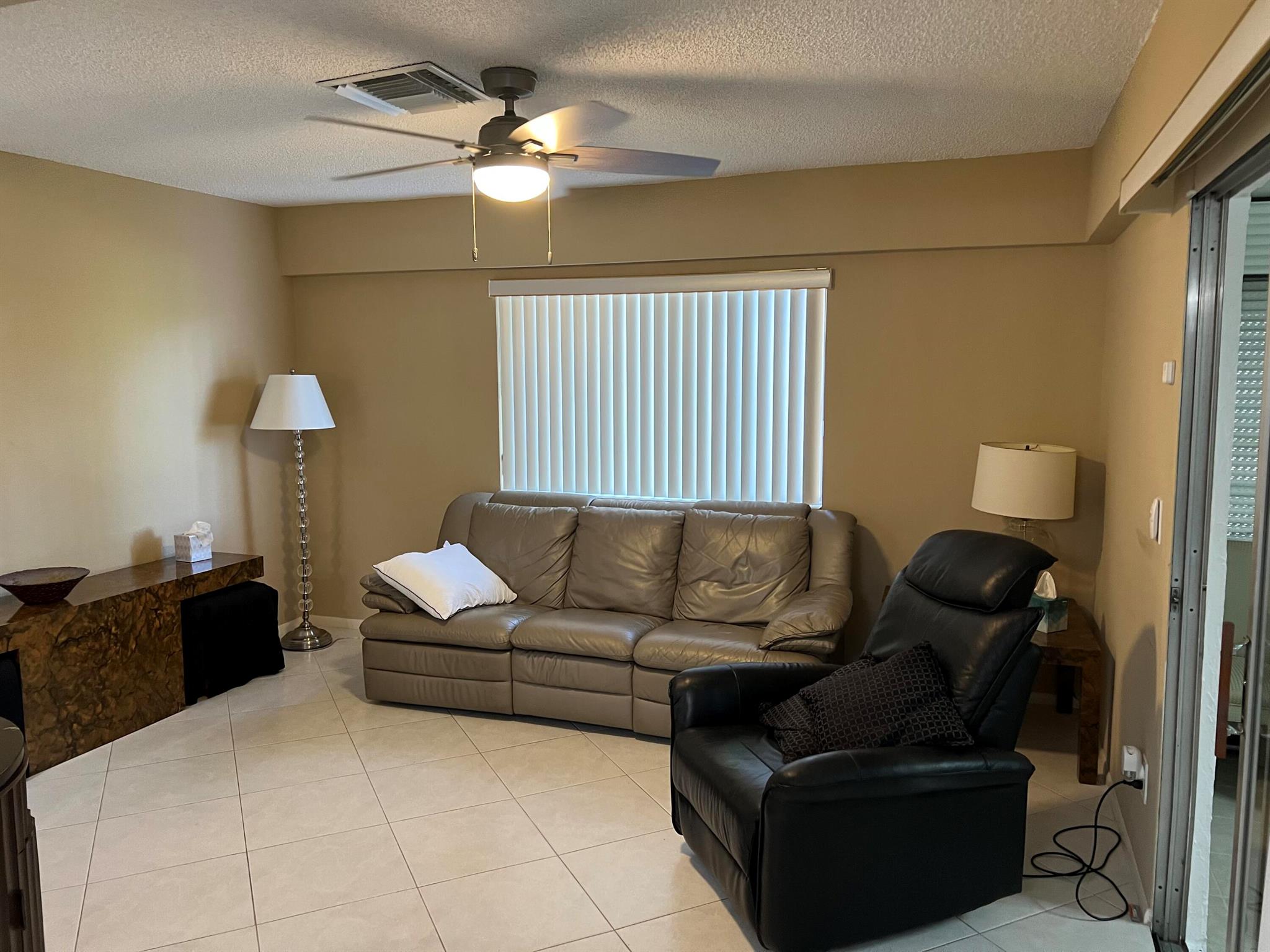 VILLAGES OF ORIOLE - Residential