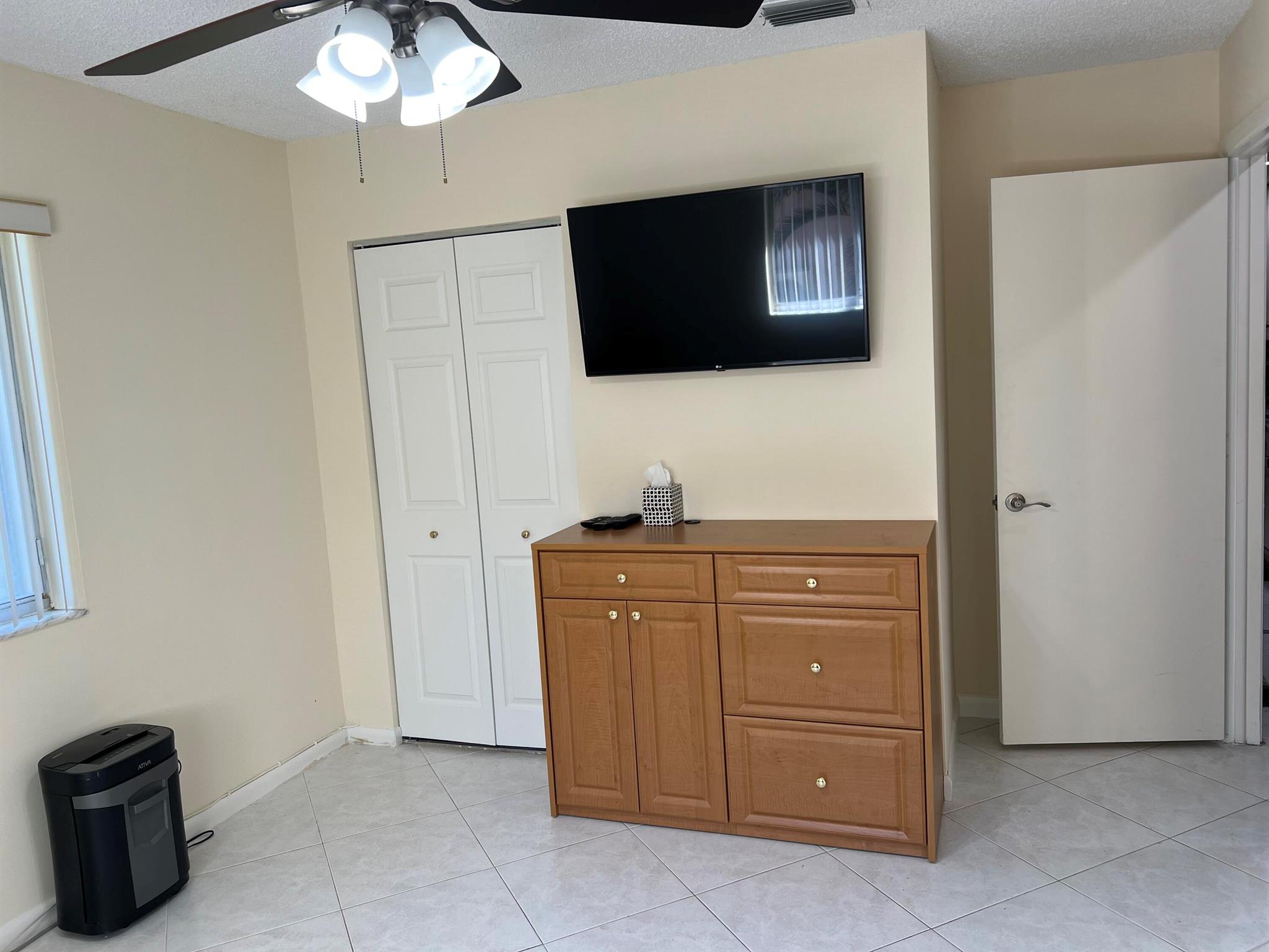 VILLAGES OF ORIOLE - Residential