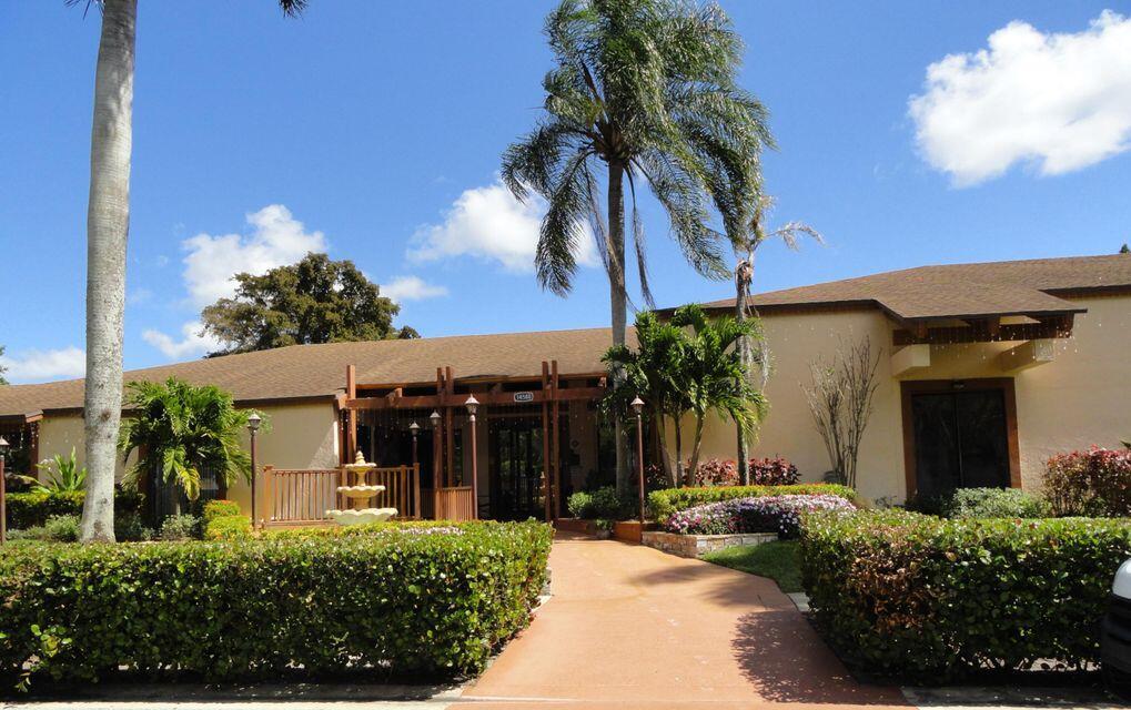 VILLAGES OF ORIOLE - Residential