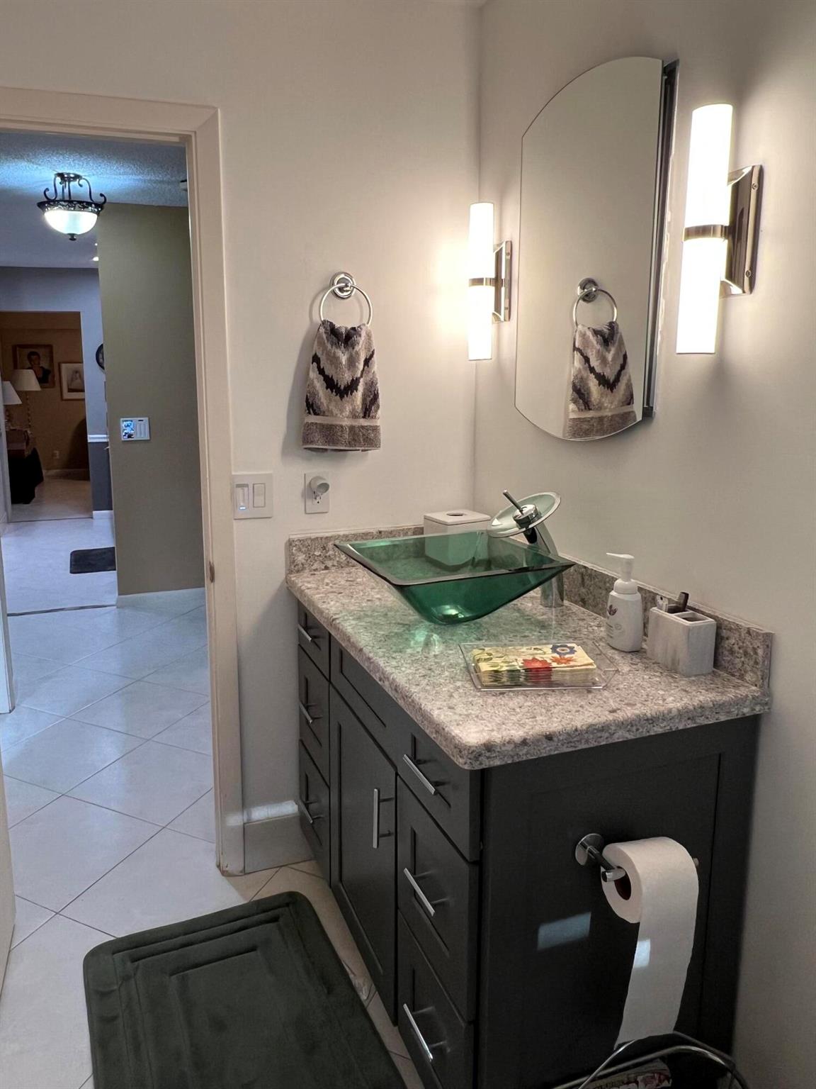 VILLAGES OF ORIOLE - Residential