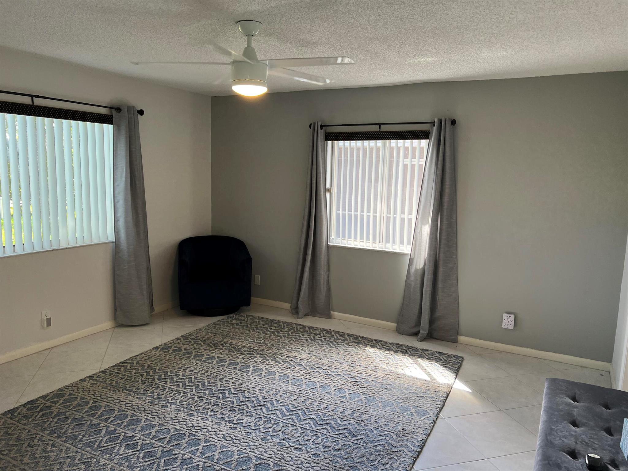 VILLAGES OF ORIOLE - Residential