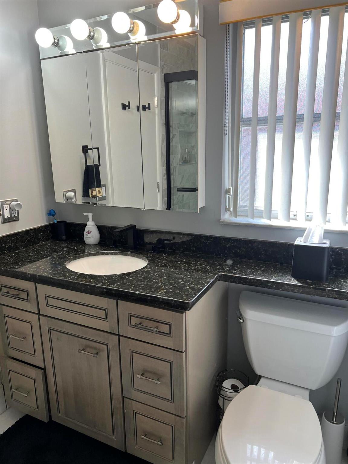 VILLAGES OF ORIOLE - Residential