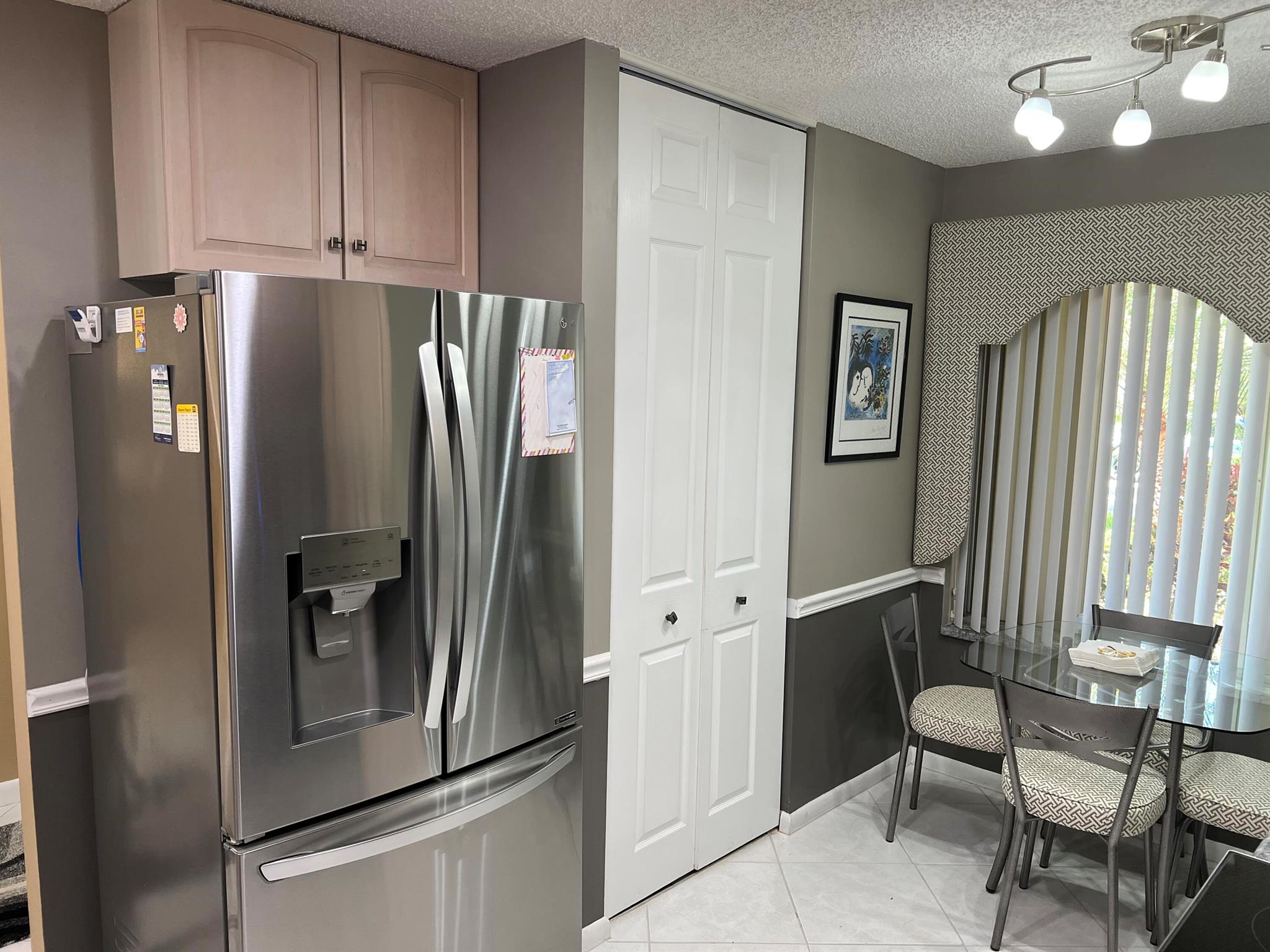 VILLAGES OF ORIOLE - Residential