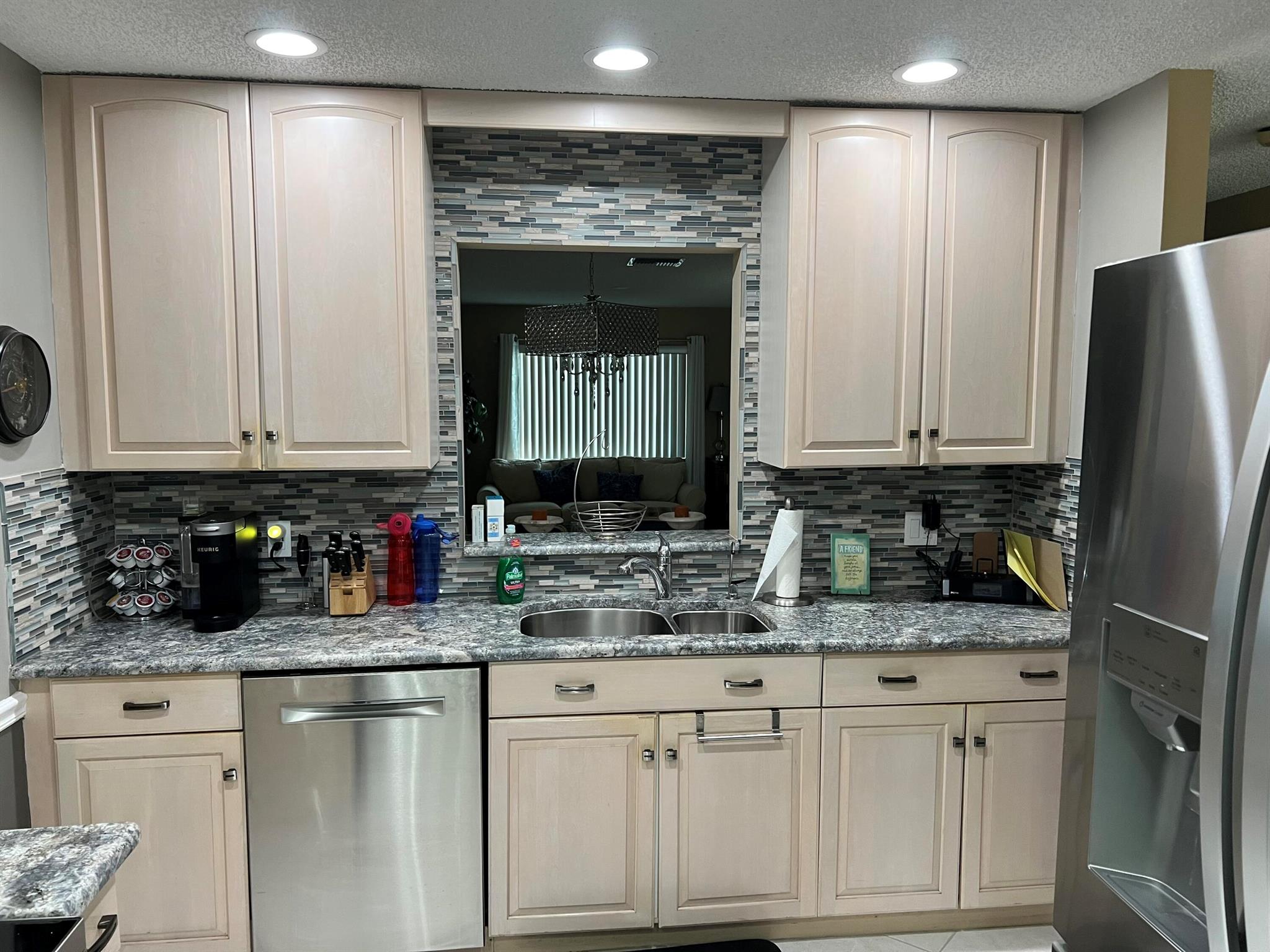 VILLAGES OF ORIOLE - Residential