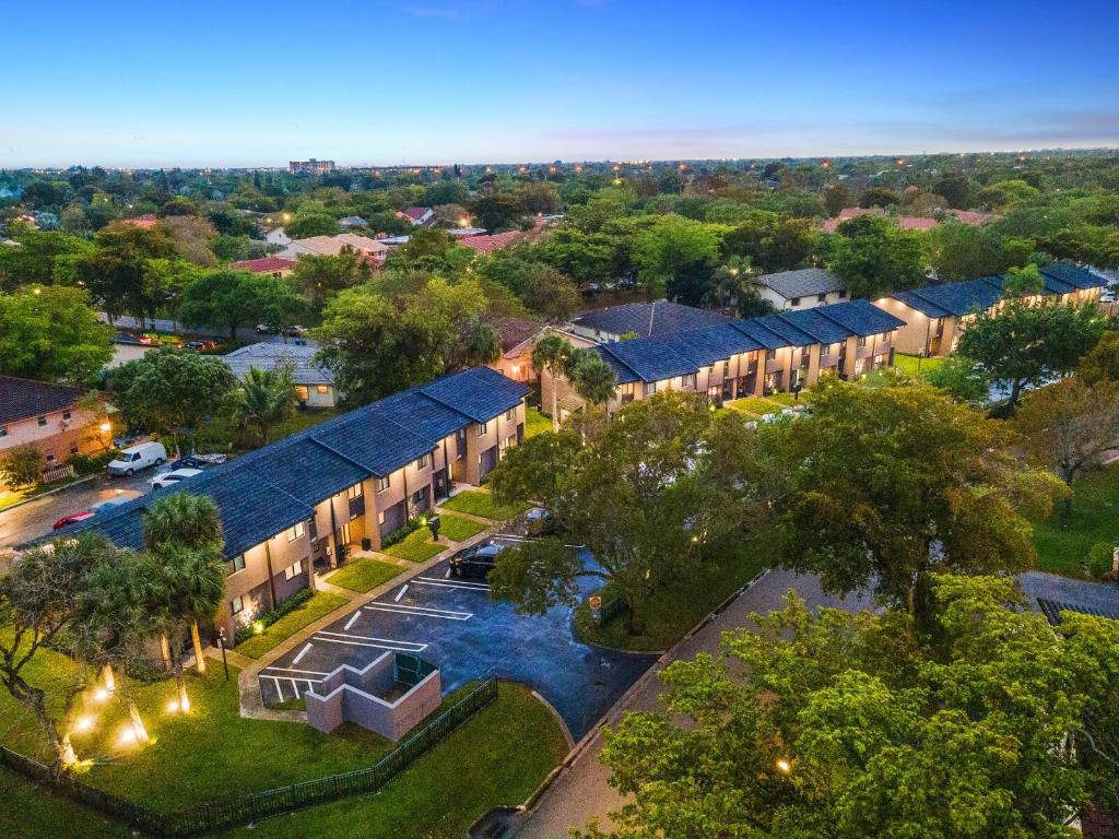 GLENWOOD SUBDIVISION - Residential Lease