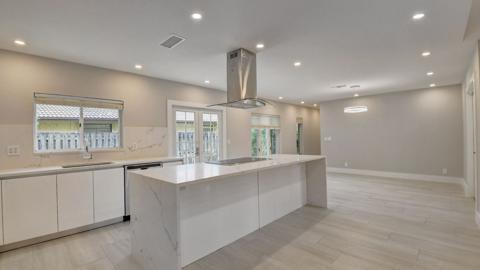 ESTANCIA - Residential Lease