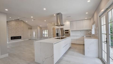 ESTANCIA - Residential Lease