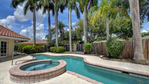 ESTANCIA - Residential Lease