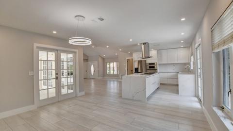 ESTANCIA - Residential Lease