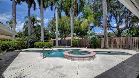 ESTANCIA - Residential Lease