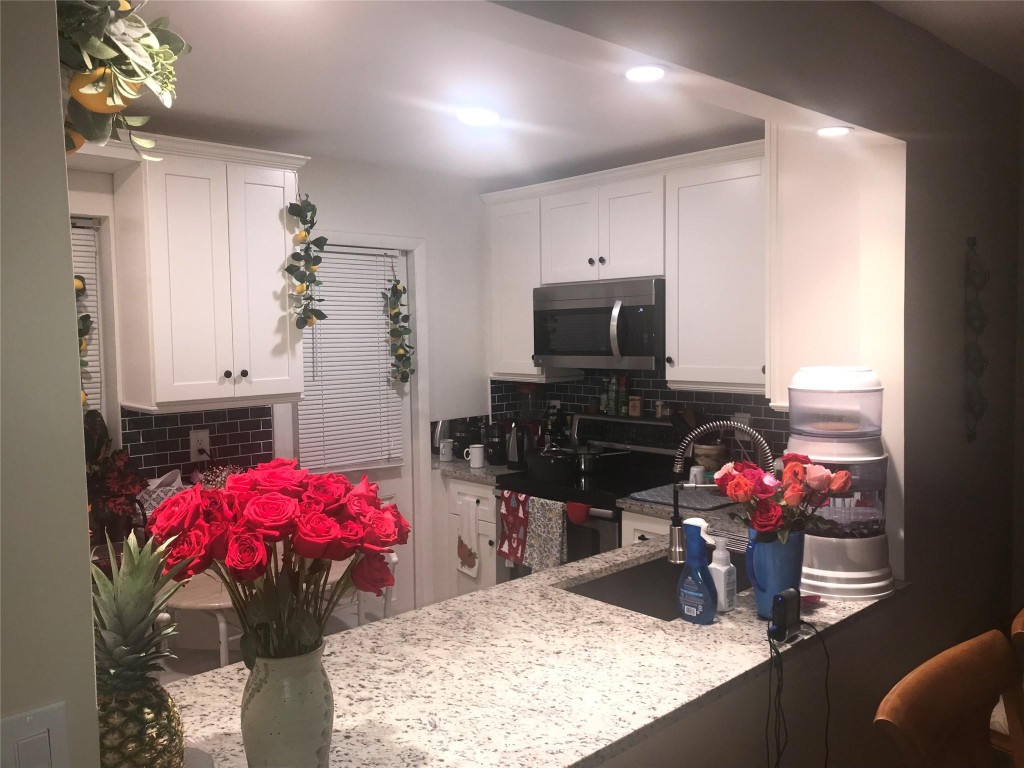 FAIRWAYS SOUTH COOP - Residential