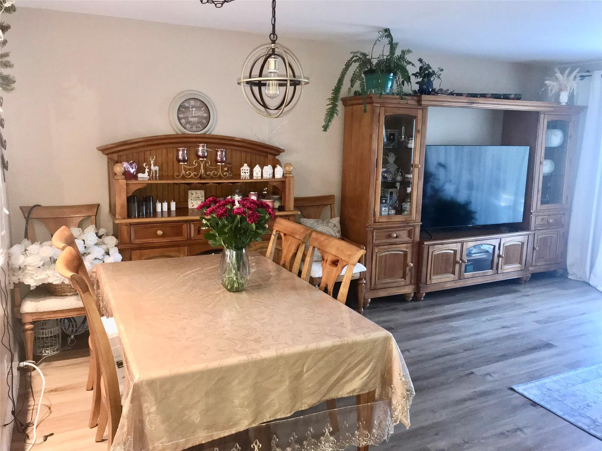 FAIRWAYS SOUTH COOP - Residential