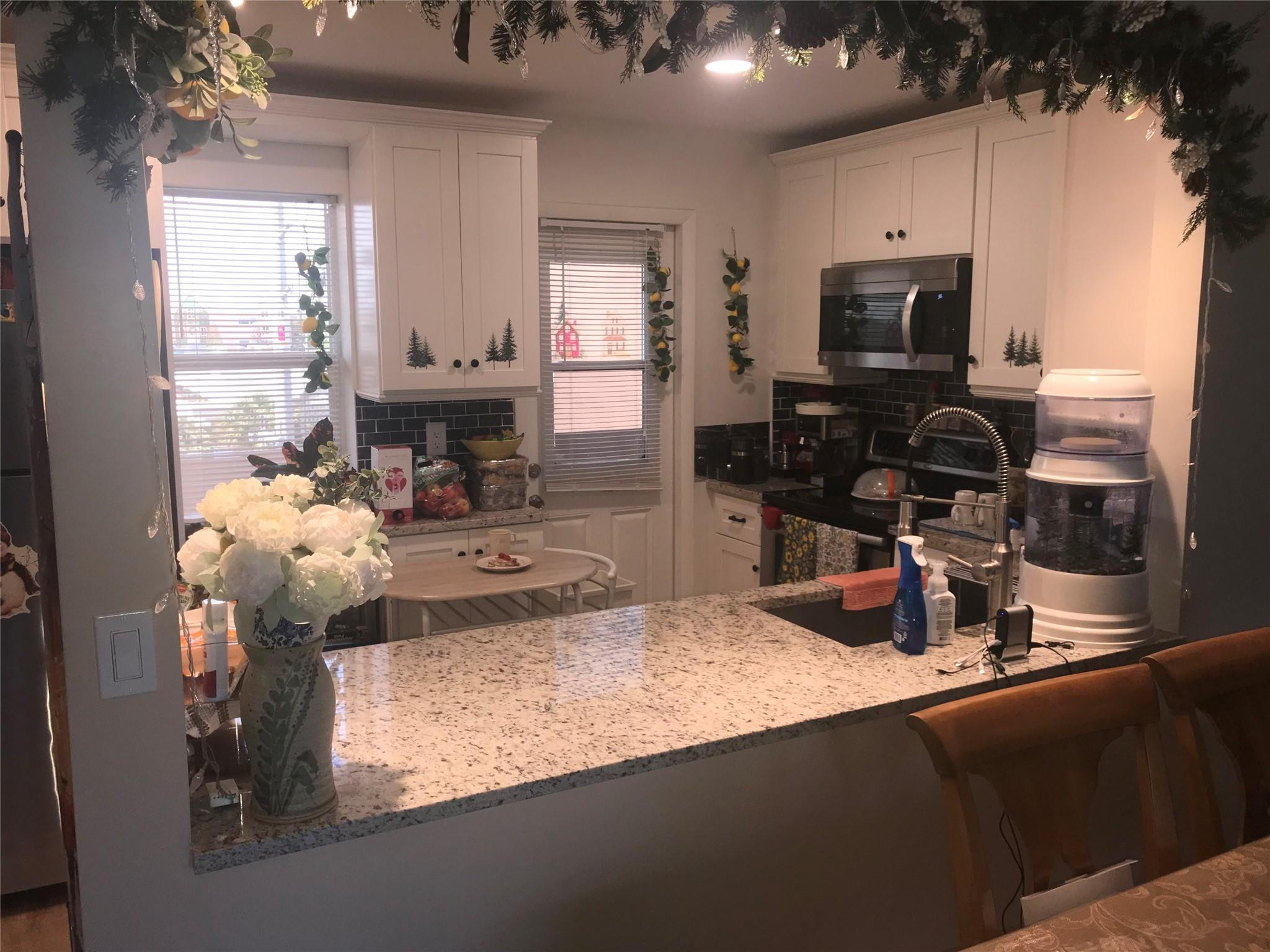 FAIRWAYS SOUTH COOP - Residential