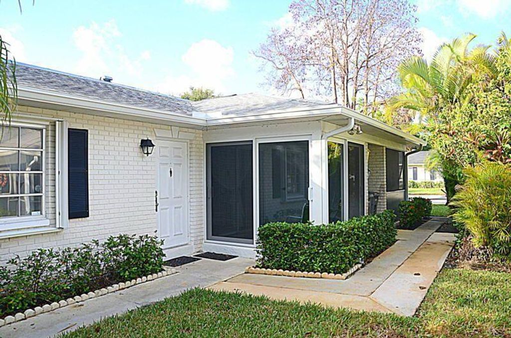 Photo of 10101 S 44th Drive S #385, Boynton Beach, FL 33436 (MLS # R11141244)