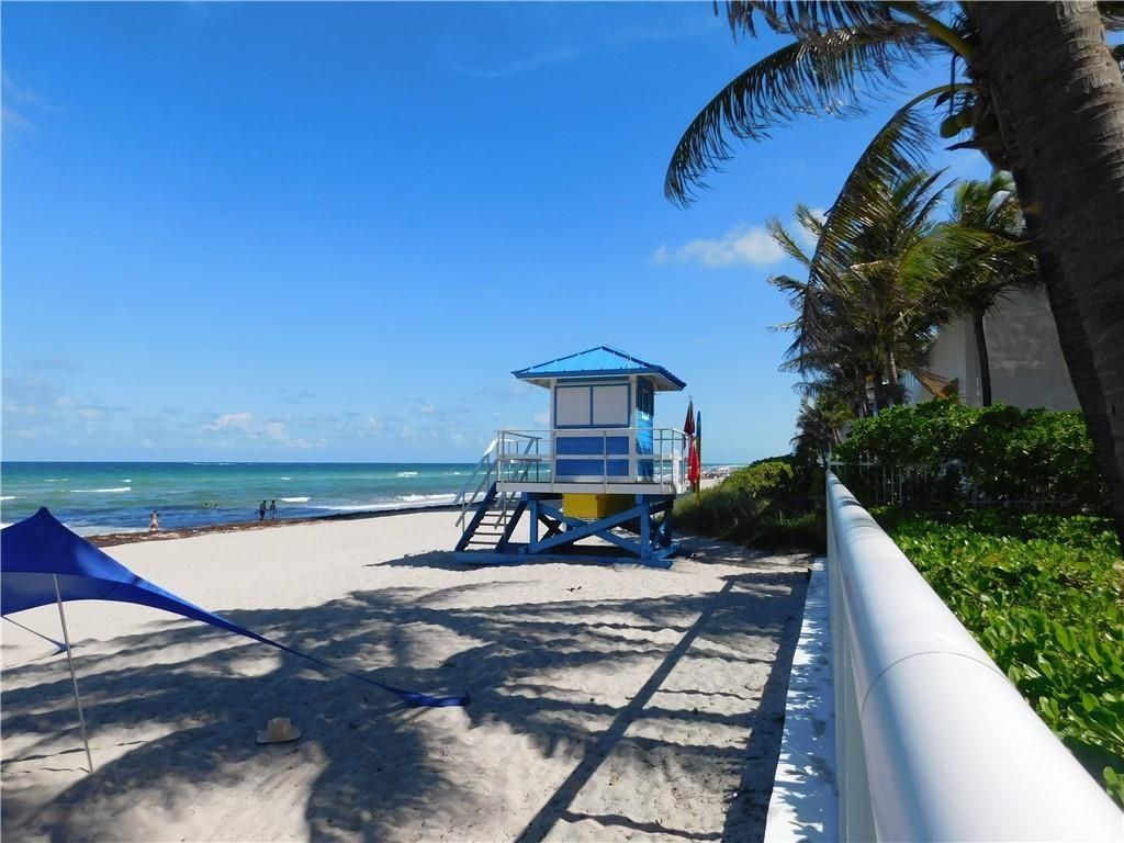 Photo of 3001 S Ocean Drive #1229, Hollywood, FL 33019 (MLS # F10514571)